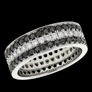 V Touch Elegant Ring Black and white crystals